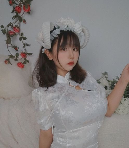 寄生虫顺时针完整版视频