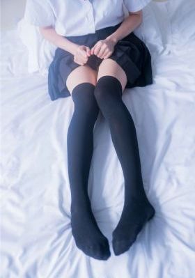 午夜日韩