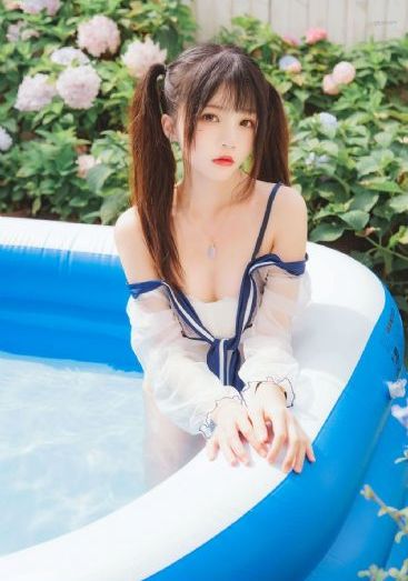 李恩美的大乳房