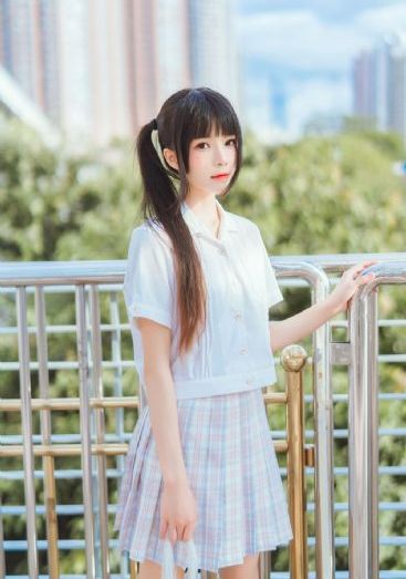 动漫美女动漫在线看