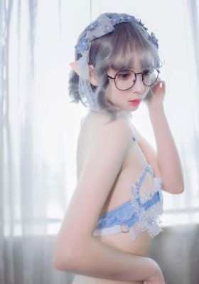 无颜之月看